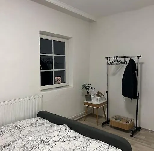 Modernes Haus Naehe Schloss * Ulmerfeld